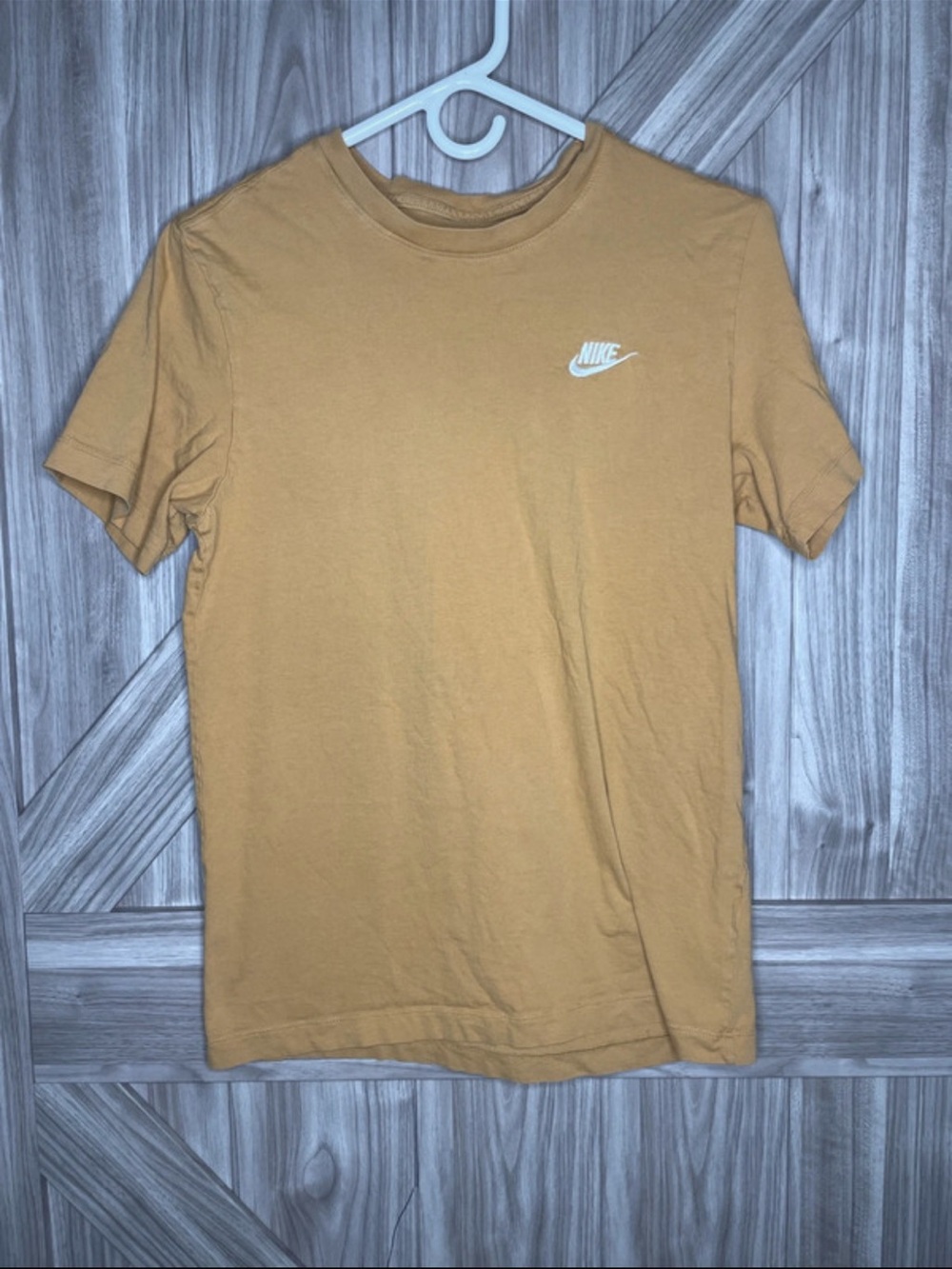 Nike Short-Sleeve Crewneck T-Shirt in Mustard